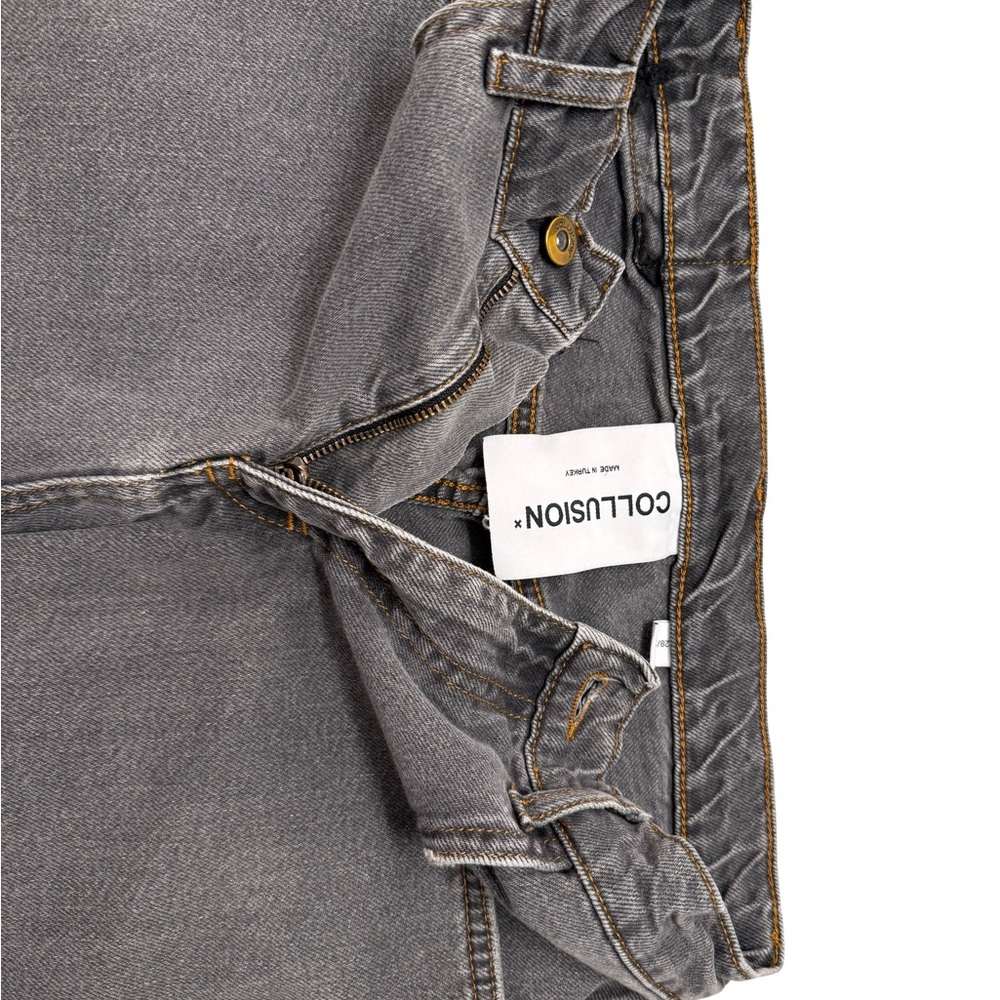 Men's Gray Straight Jeans - Picture 5 of 10